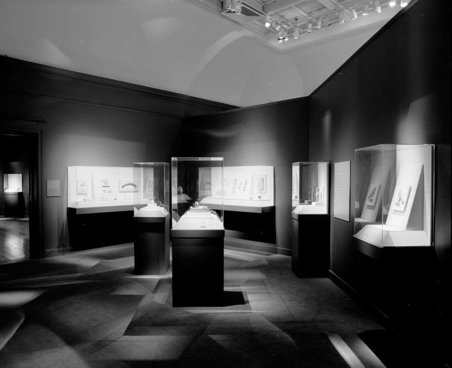 view exhibition image