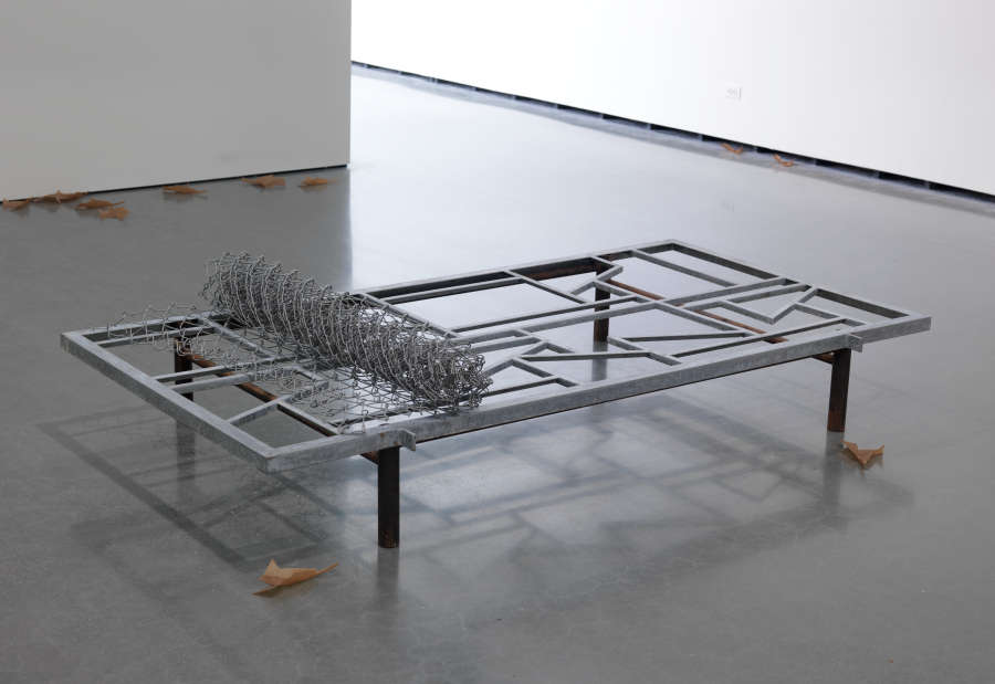 view exhibition image