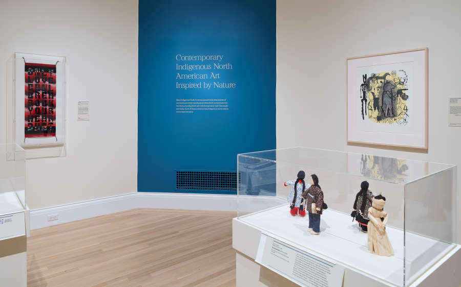 view exhibition image