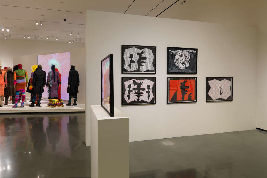 view exhibition image