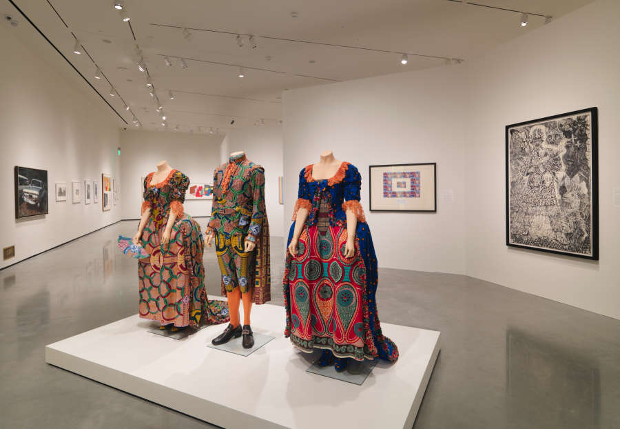 view exhibition image