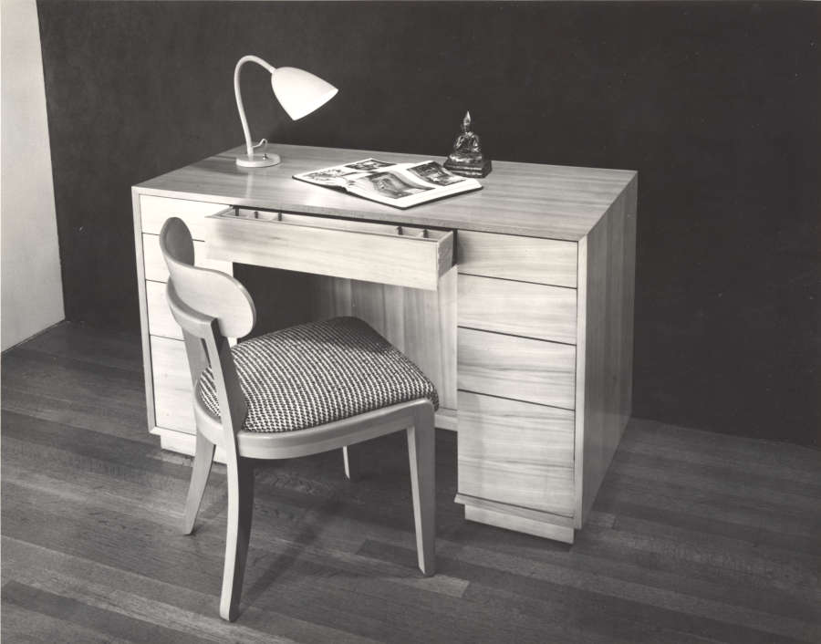 view exhibition image