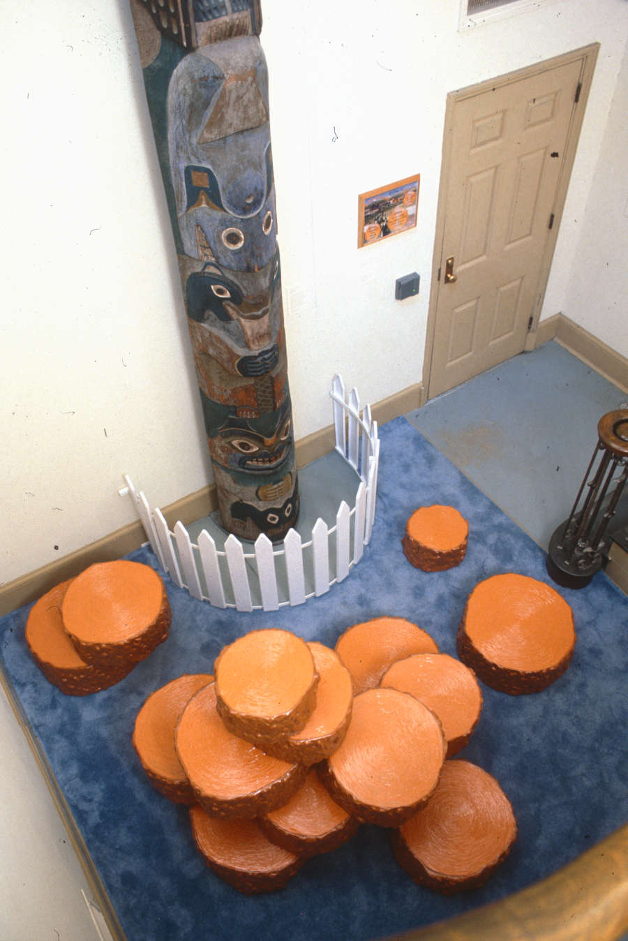 view exhibition image