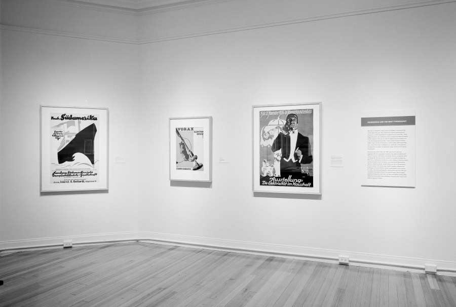 view exhibition image