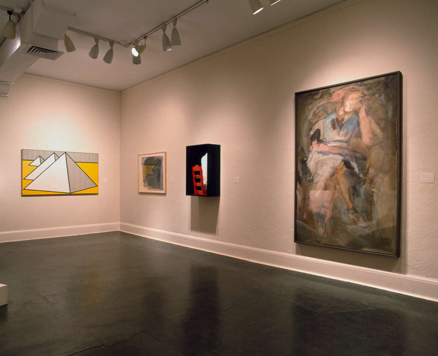 view exhibition image
