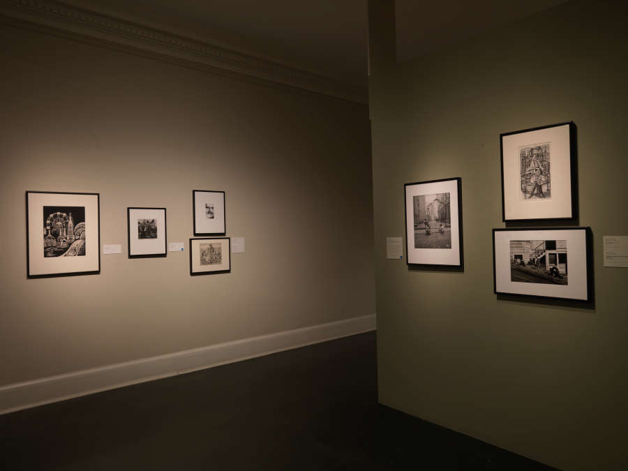 view exhibition image