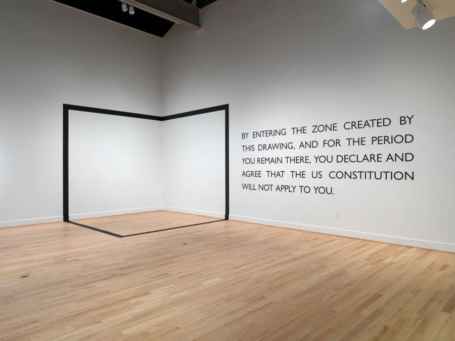 view exhibition image
