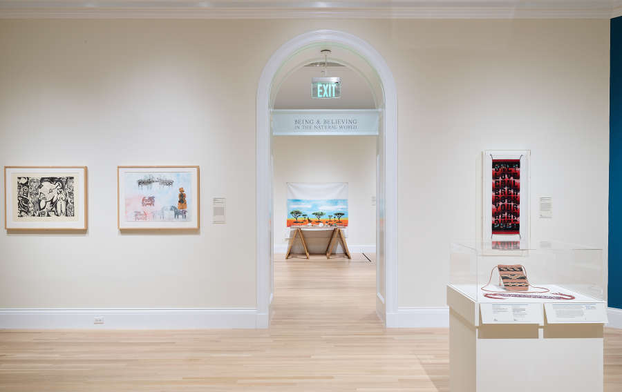 view exhibition image