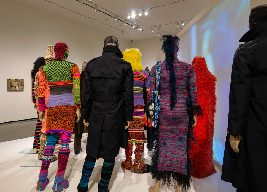 view exhibition image