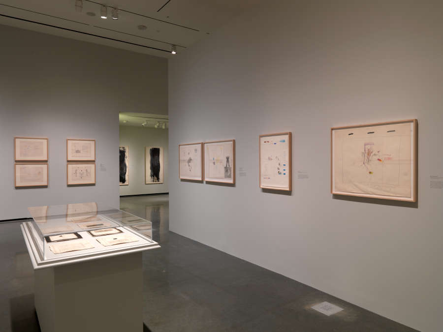 view exhibition image