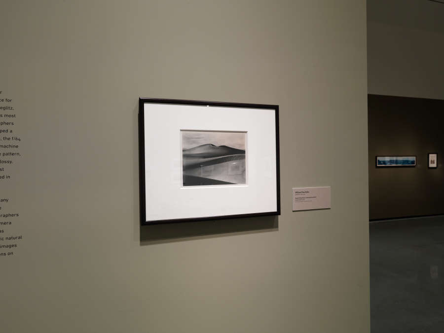 view exhibition image
