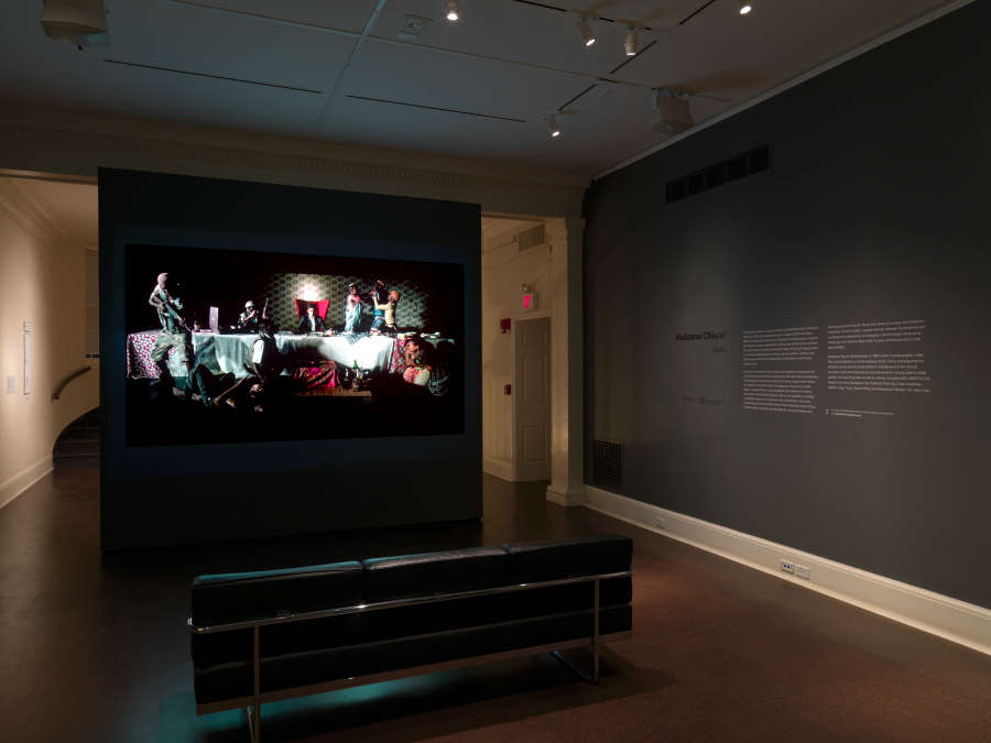 view exhibition image