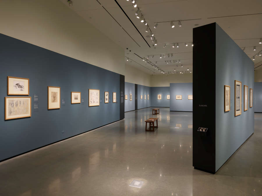 view exhibition image