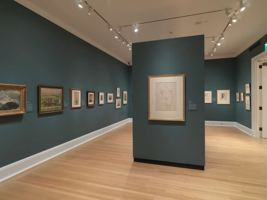 view exhibition image