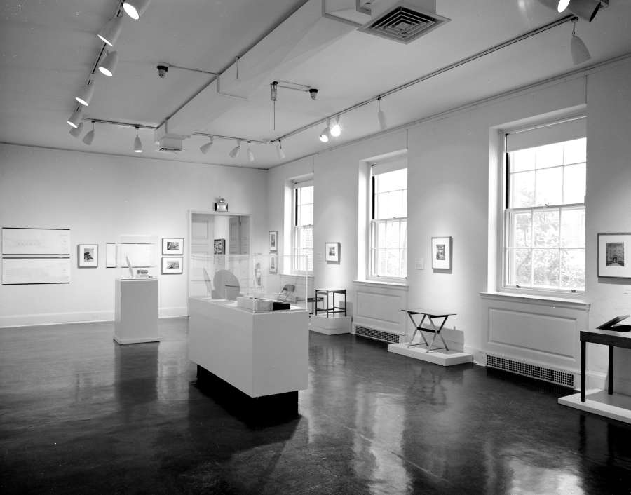 view exhibition image