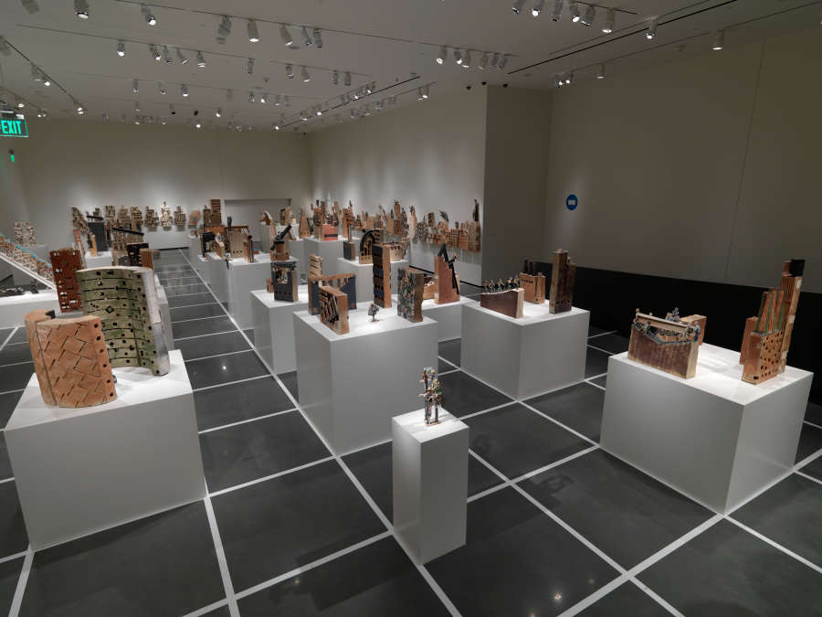 view exhibition image