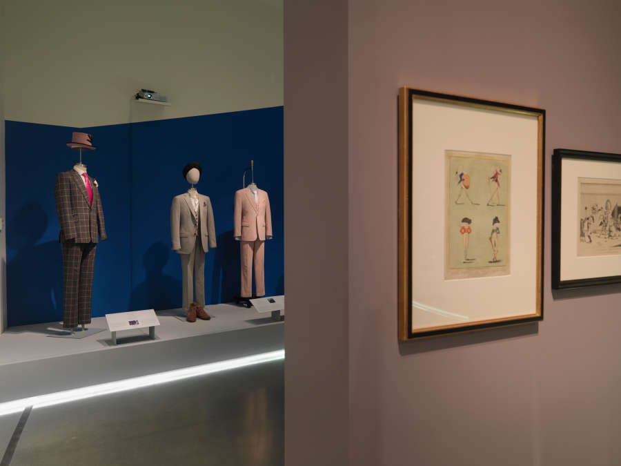 view exhibition image