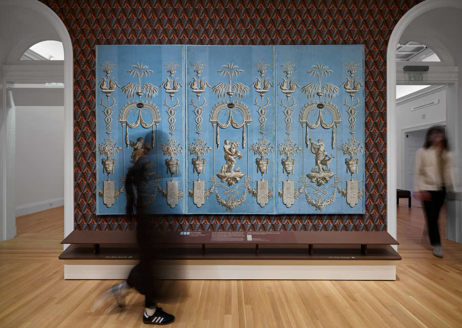 view exhibition image