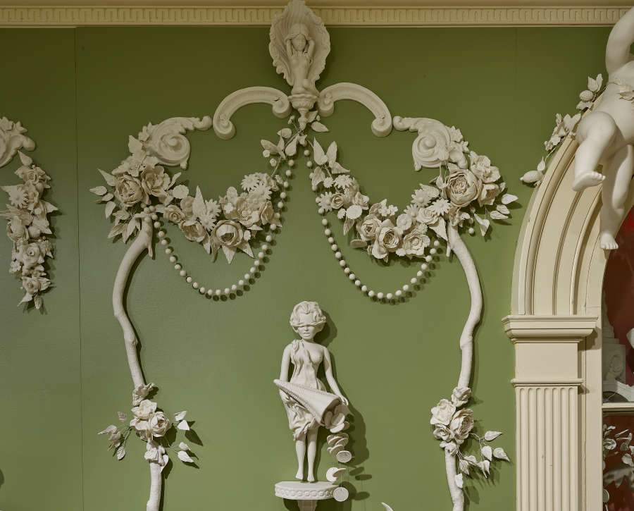 view exhibition image