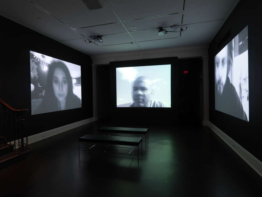 view exhibition image