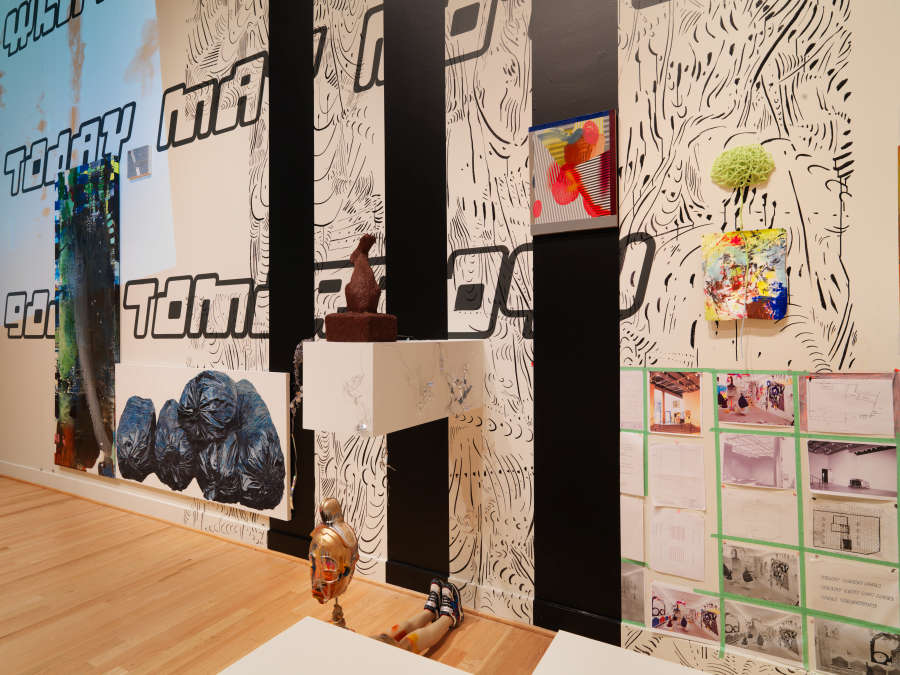 view exhibition image