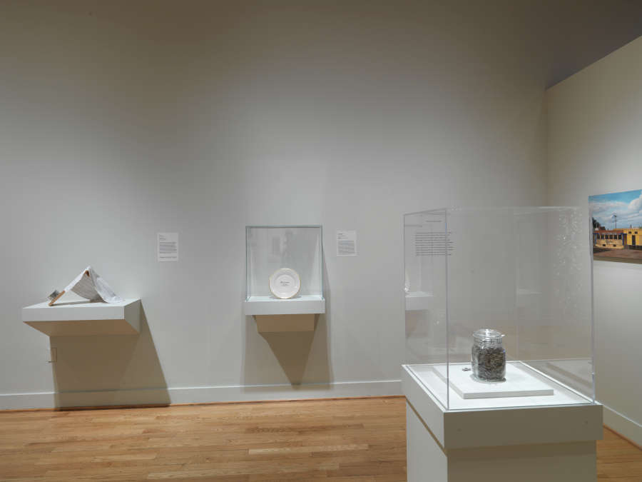 view exhibition image