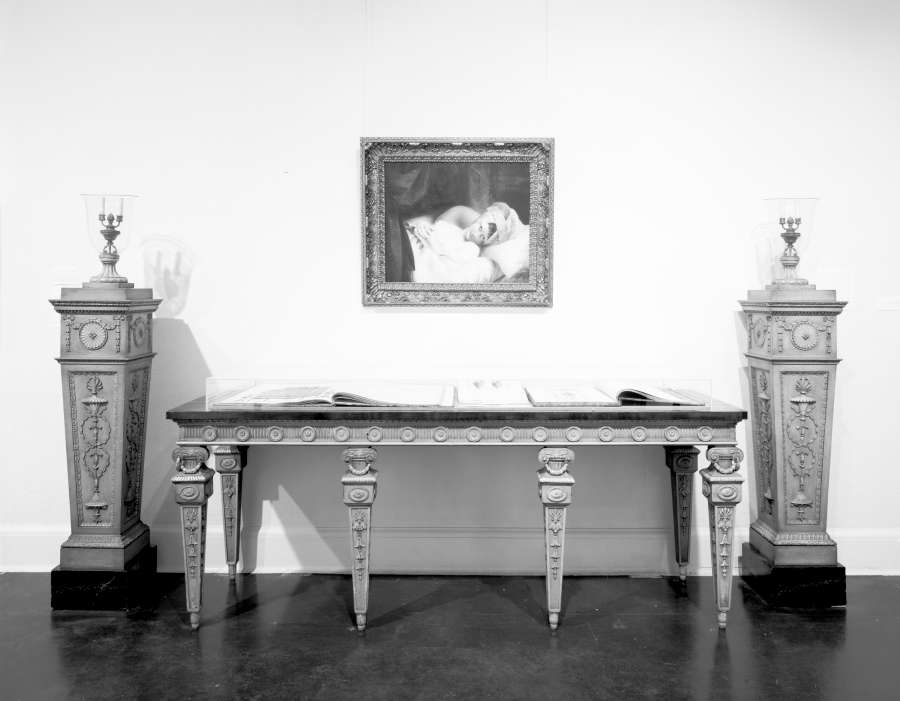 view exhibition image