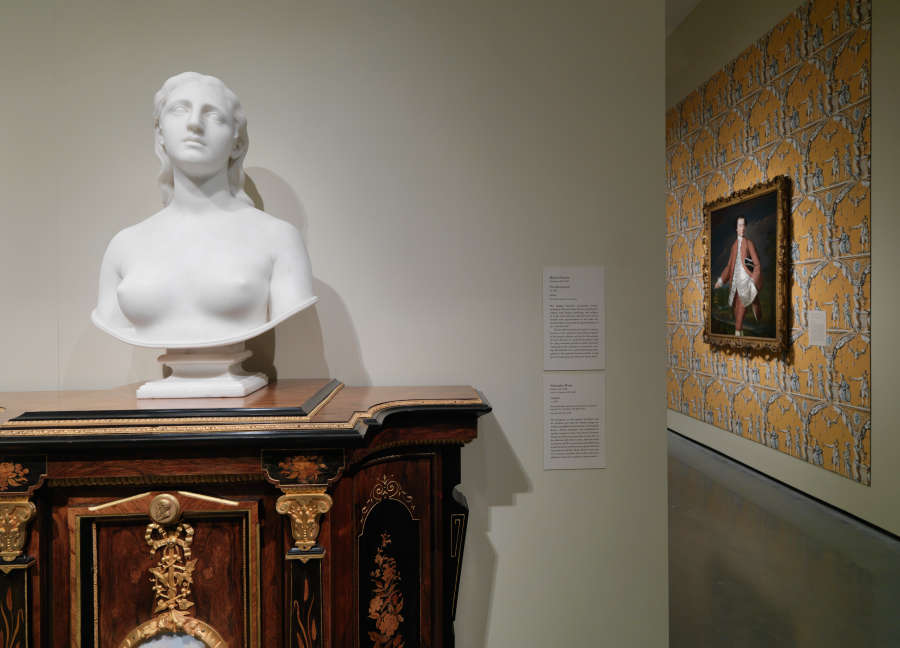 view exhibition image