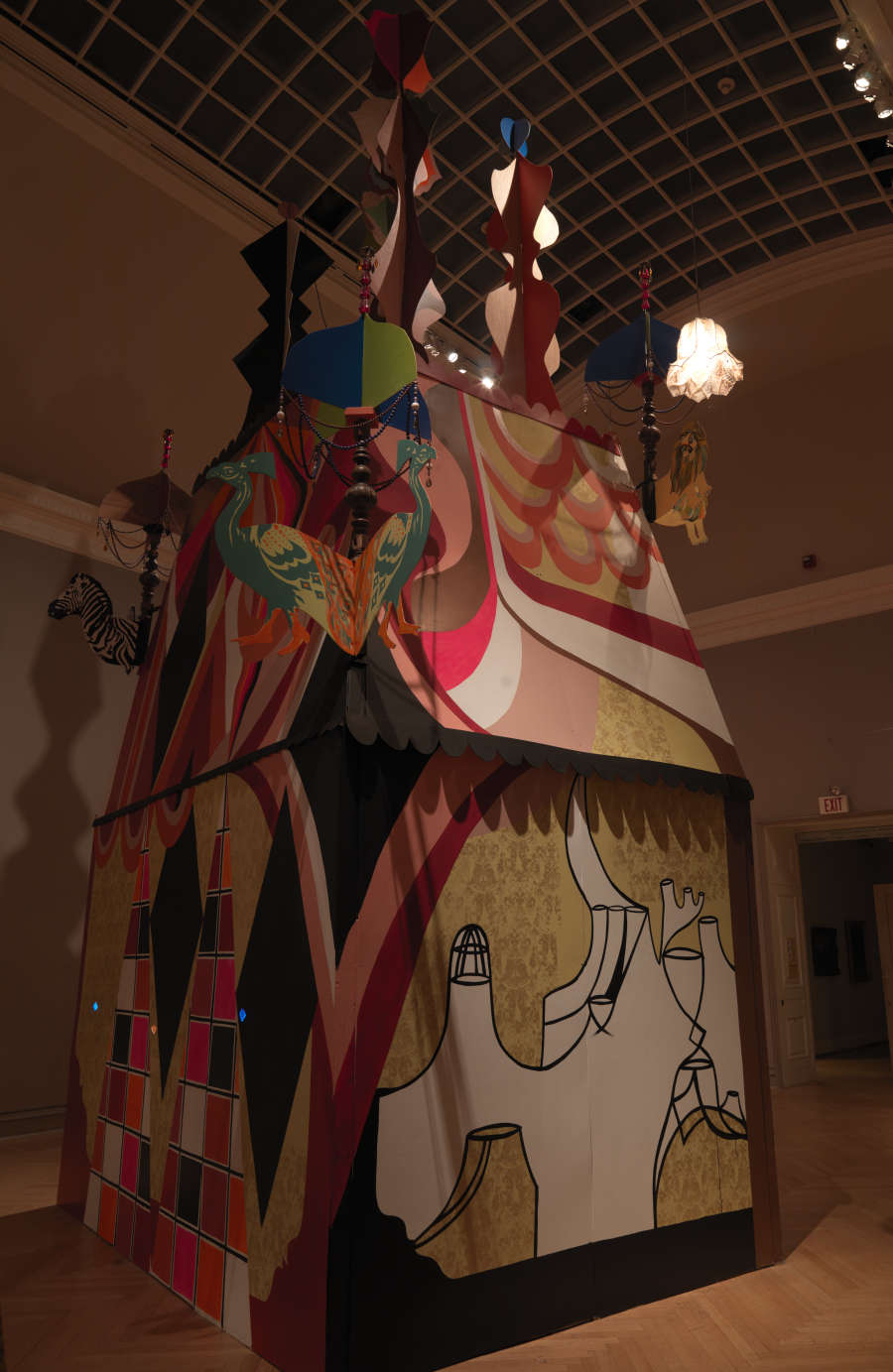 view exhibition image