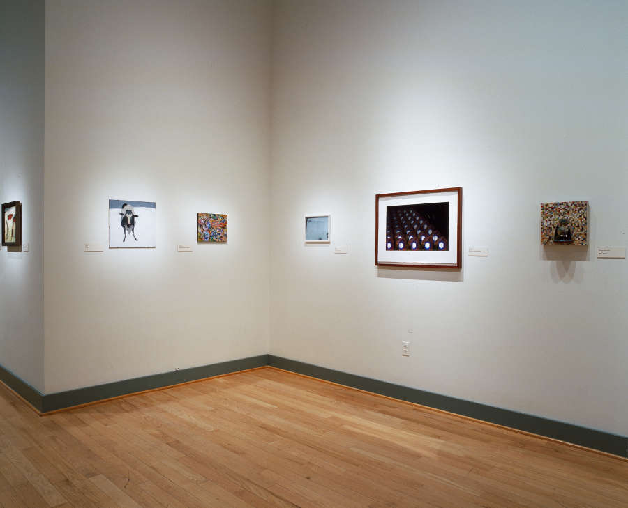 view exhibition image