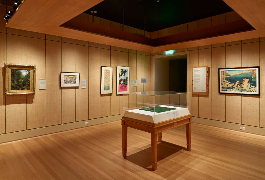view exhibition image