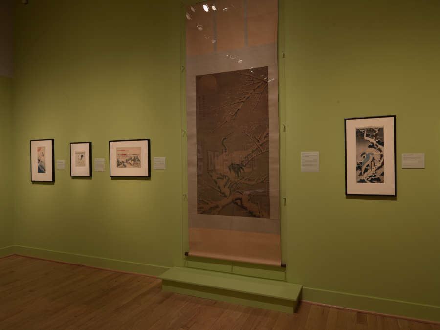 view exhibition image