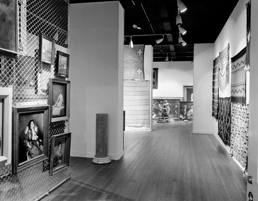 view exhibition image