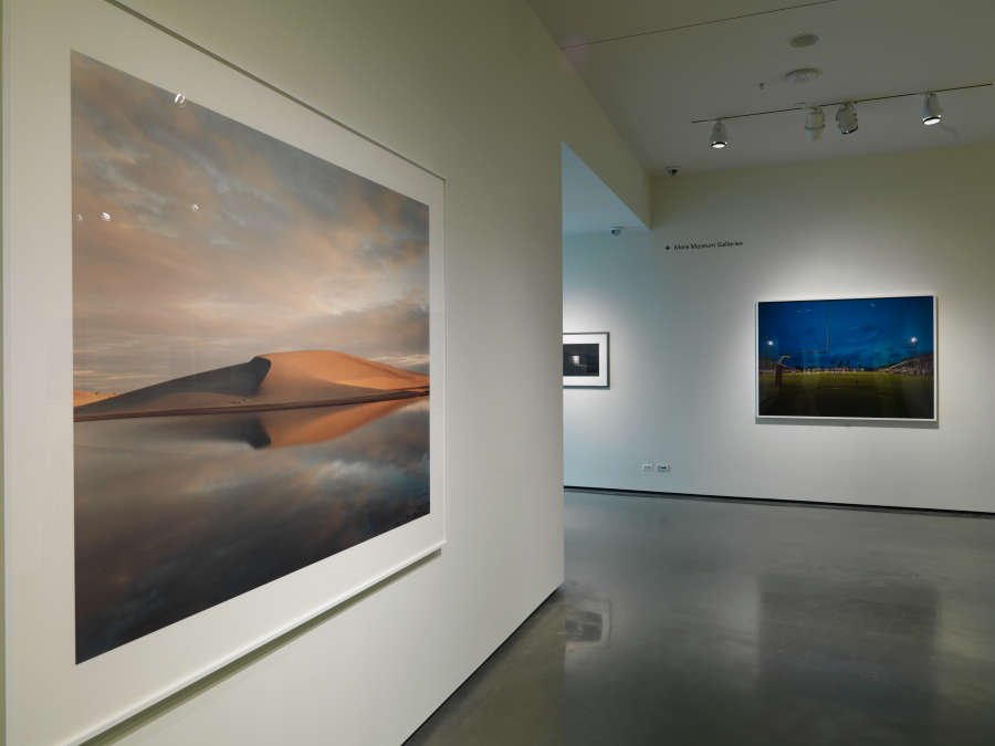 view exhibition image