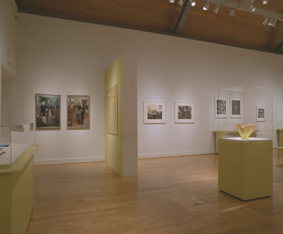 view exhibition image