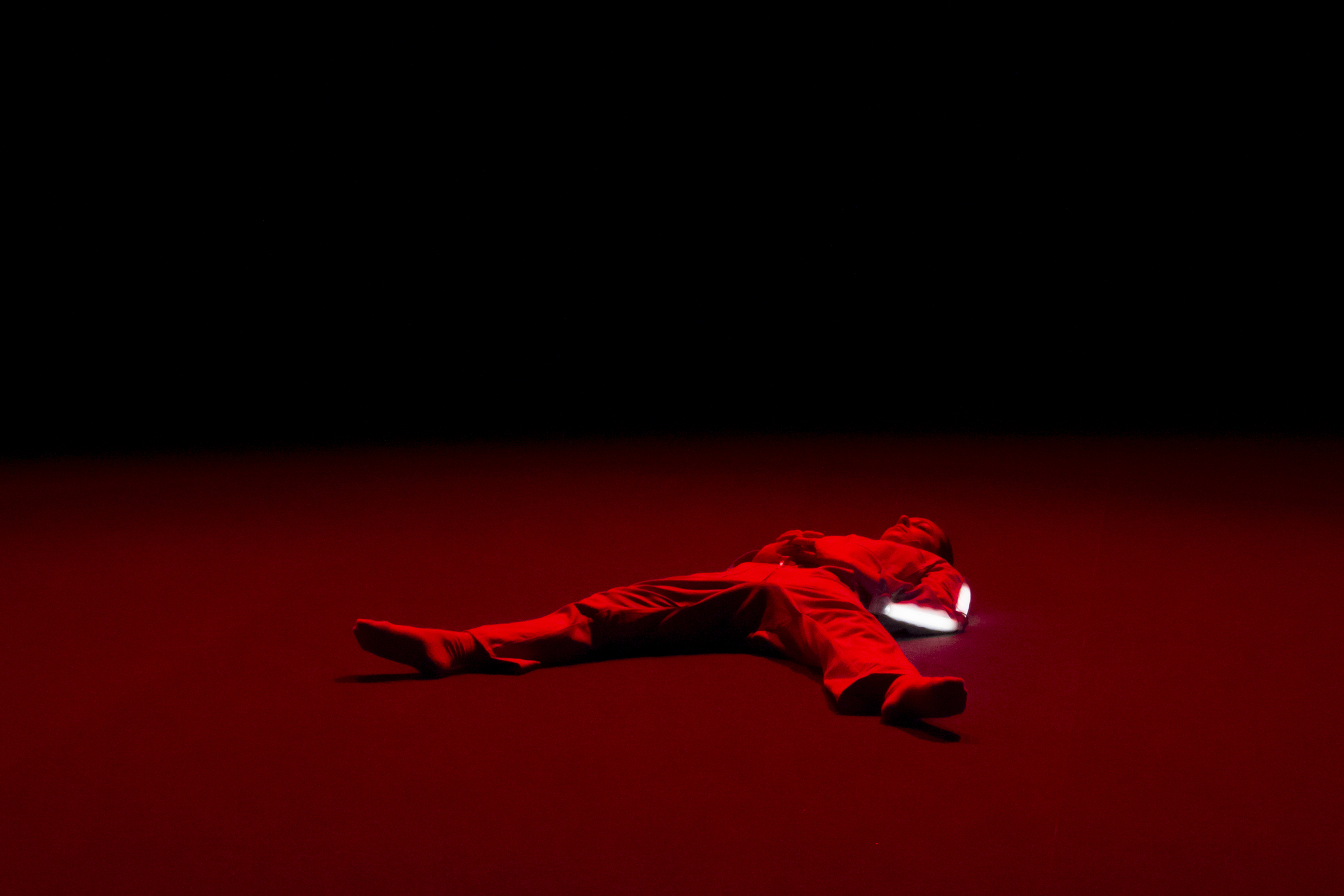 Julien Prévieux, Patterns of Life, 2014. Single-channel video; color, sound. The artist and Galerie Jousse Entreprise