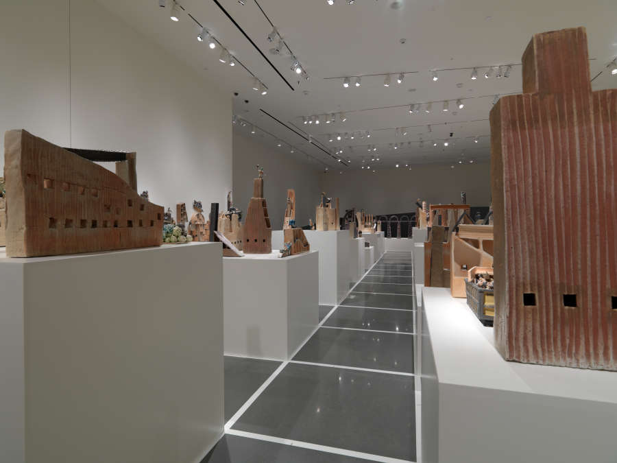 view exhibition image