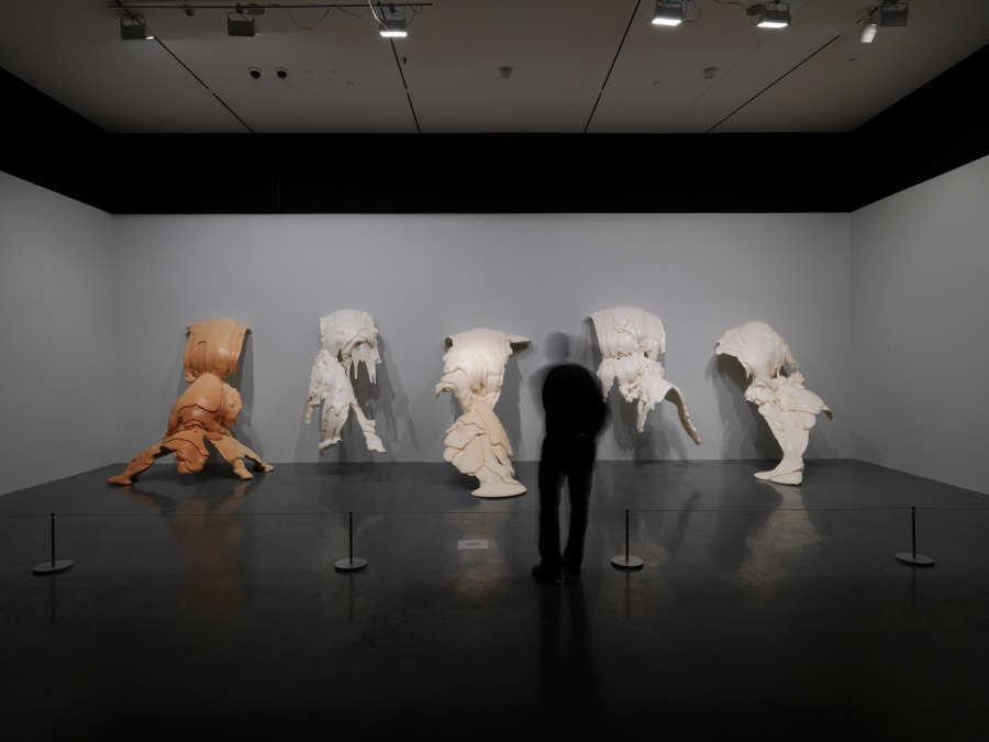 view exhibition image