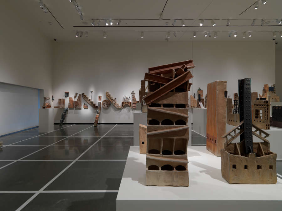 view exhibition image