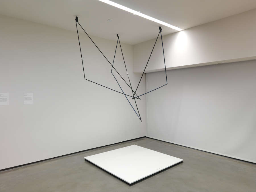 view exhibition image