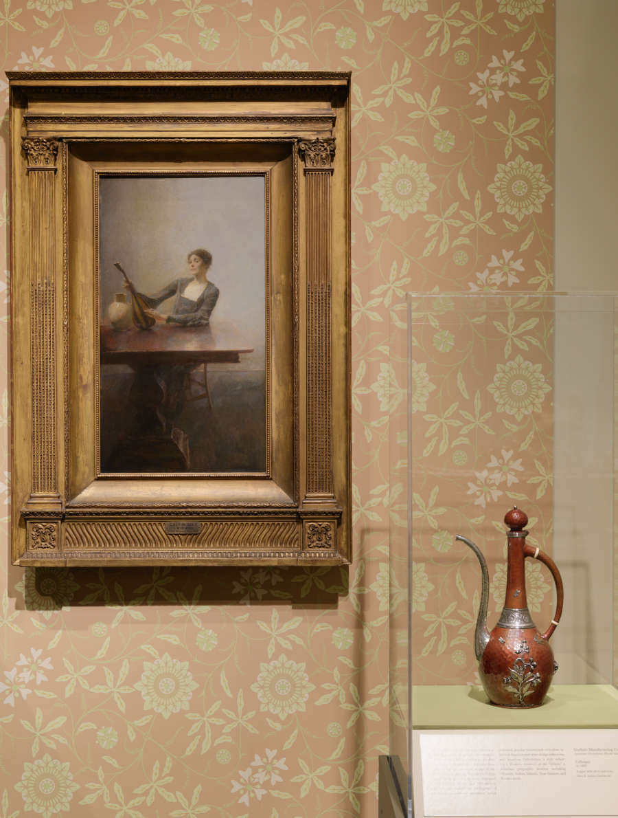 view exhibition image