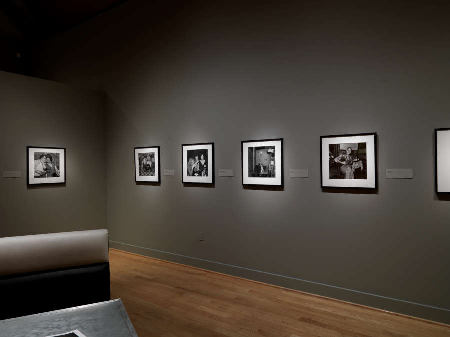 view exhibition image