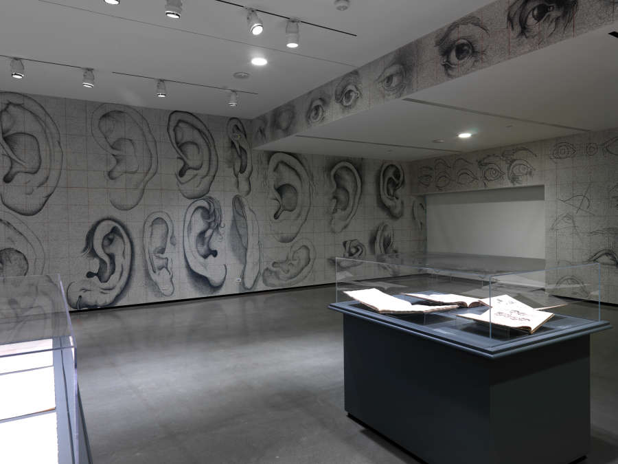 view exhibition image