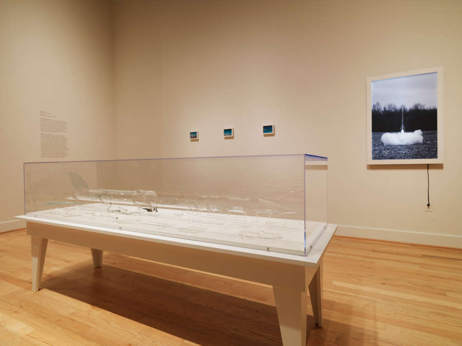 view exhibition image