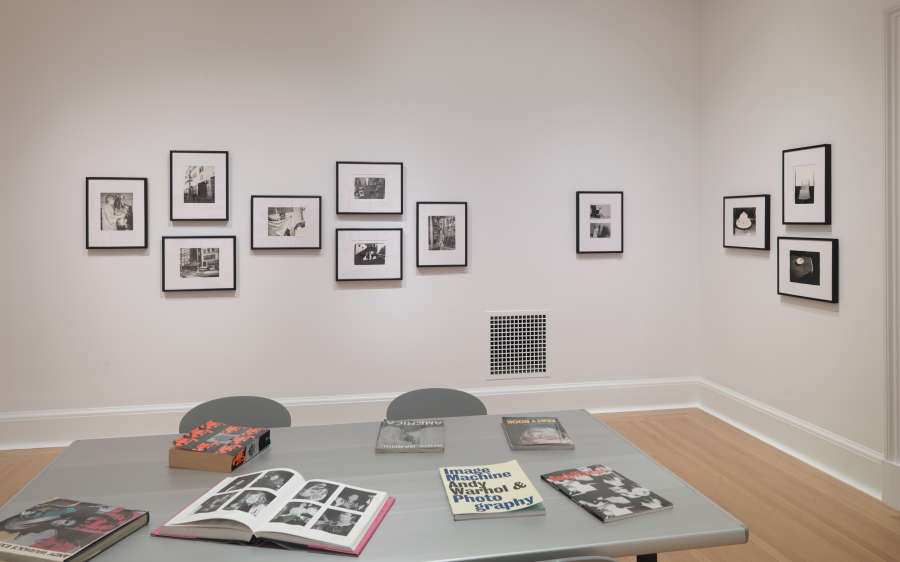 view exhibition image