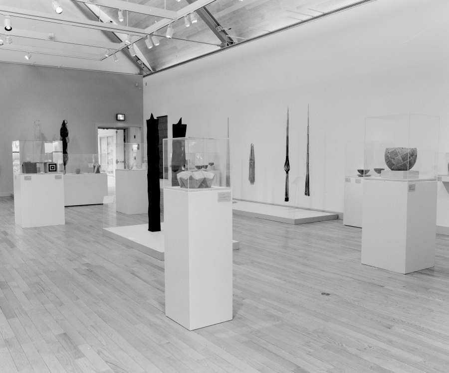 view exhibition image