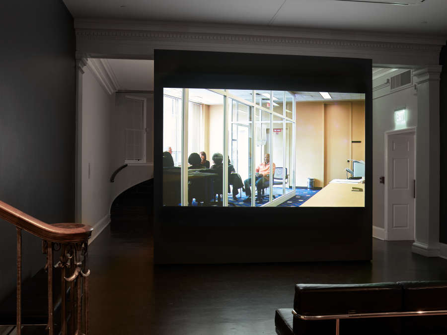 view exhibition image