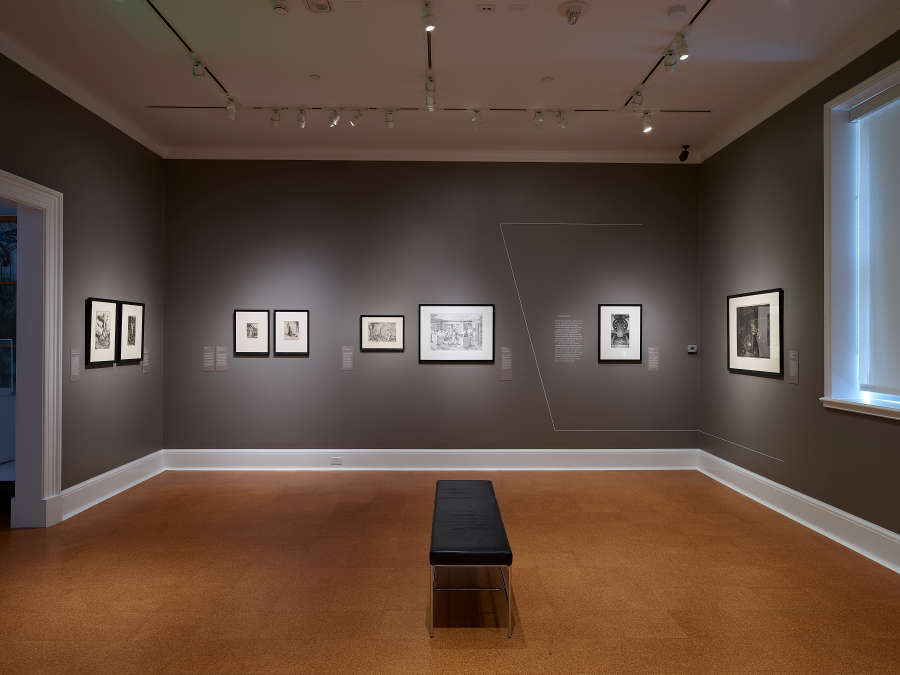 view exhibition image