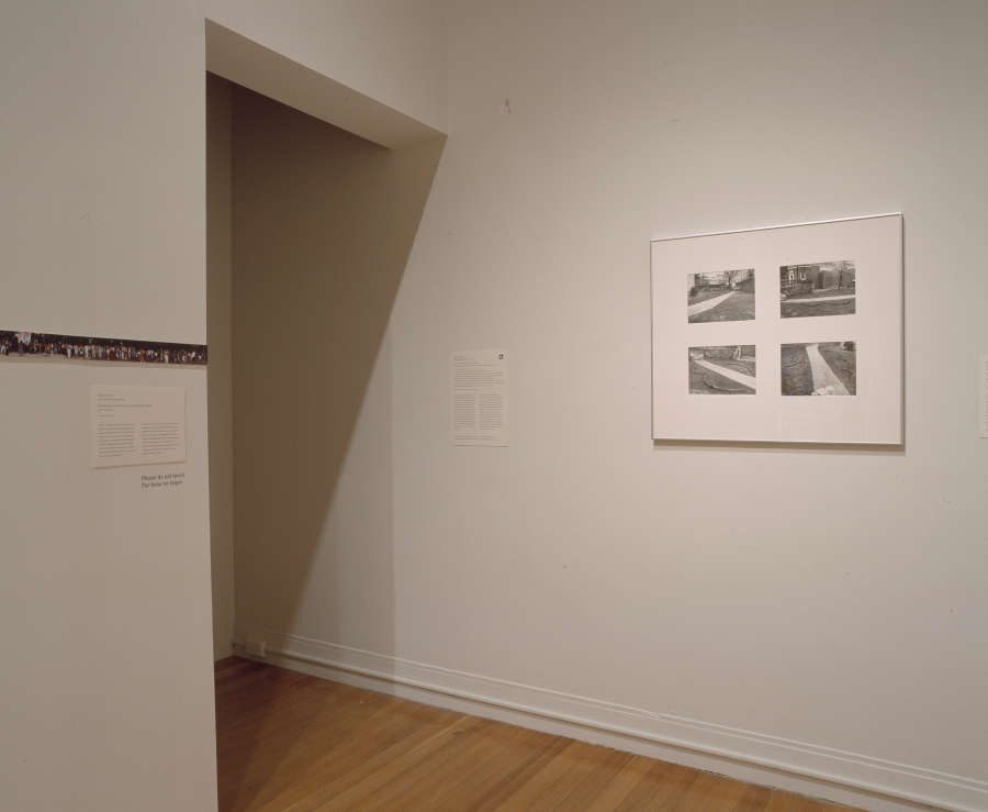 view exhibition image