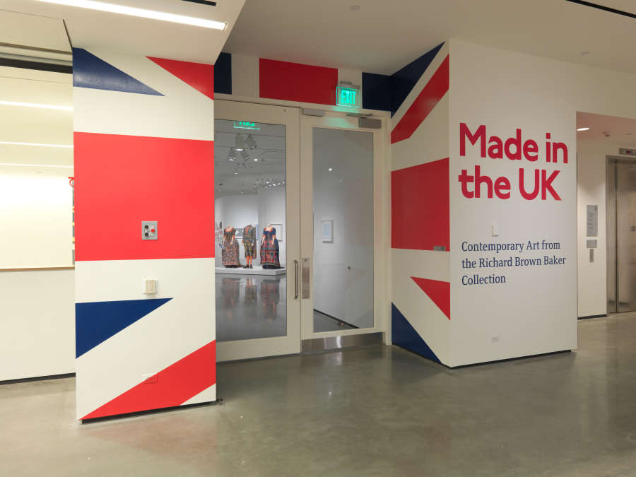 view exhibition image